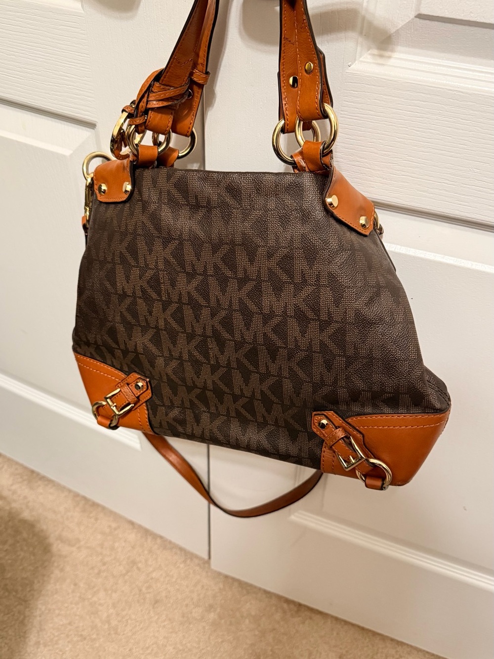 Michael Kors Brown & Tan MK Signature Shoulder Bag with Crossbody Strap - Picture 2 of 8